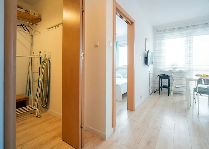 Appartement Kabaty 5 *